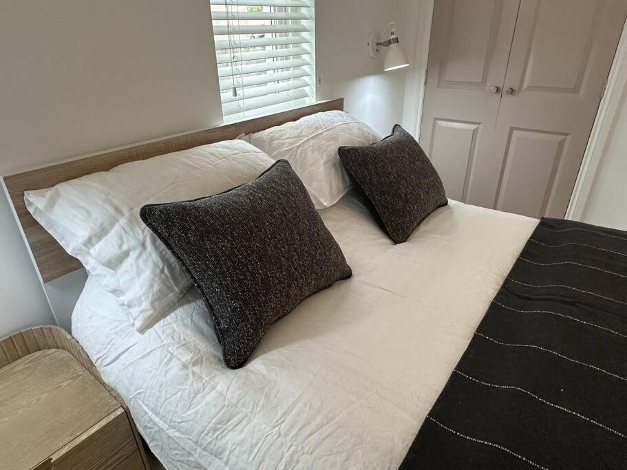 Premium Executive Apartment In Dunfermline Exterior photo